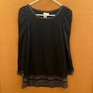 Sophie Max Black and Gray Knit Long Sleeve Blouse
